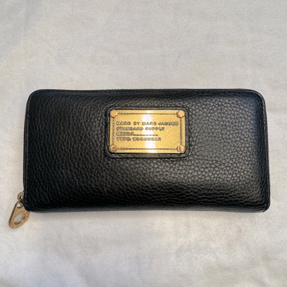 Marc by Marc Jacobs Zip Around wallet, Black